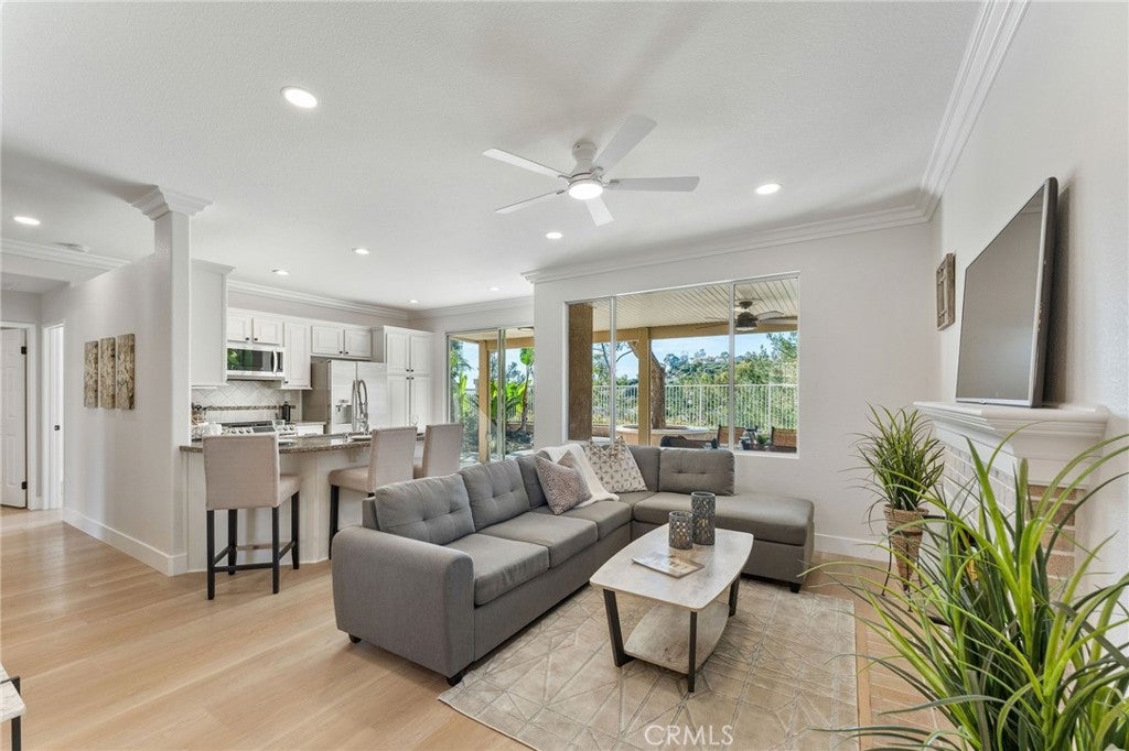 Rancho Santa Margarita, California, 92688, United States, 6 Bedrooms Bedrooms, ,3 BathroomsBathrooms,Residential,Active,2010204