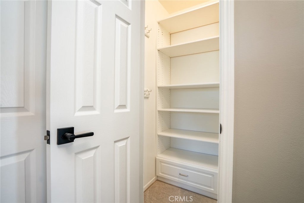 Huntington Beach, California, 92647, United States, 4 Bedrooms Bedrooms, ,3 BathroomsBathrooms,Residential,Active,2030516