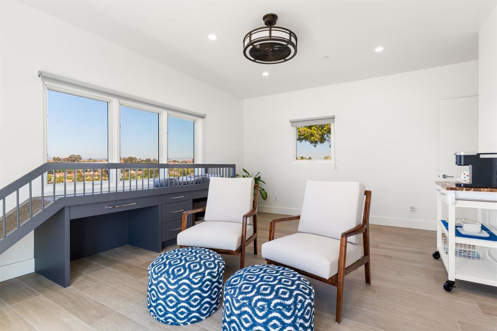 Del Mar, California, 92014, United States, 5 Bedrooms Bedrooms, ,6 BathroomsBathrooms,Residential,Active,1988452