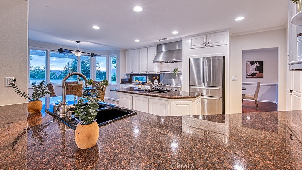 Trabuco Canyon, California, 92679, United States, 5 Bedrooms Bedrooms, ,5 BathroomsBathrooms,Residential,Active,1964270