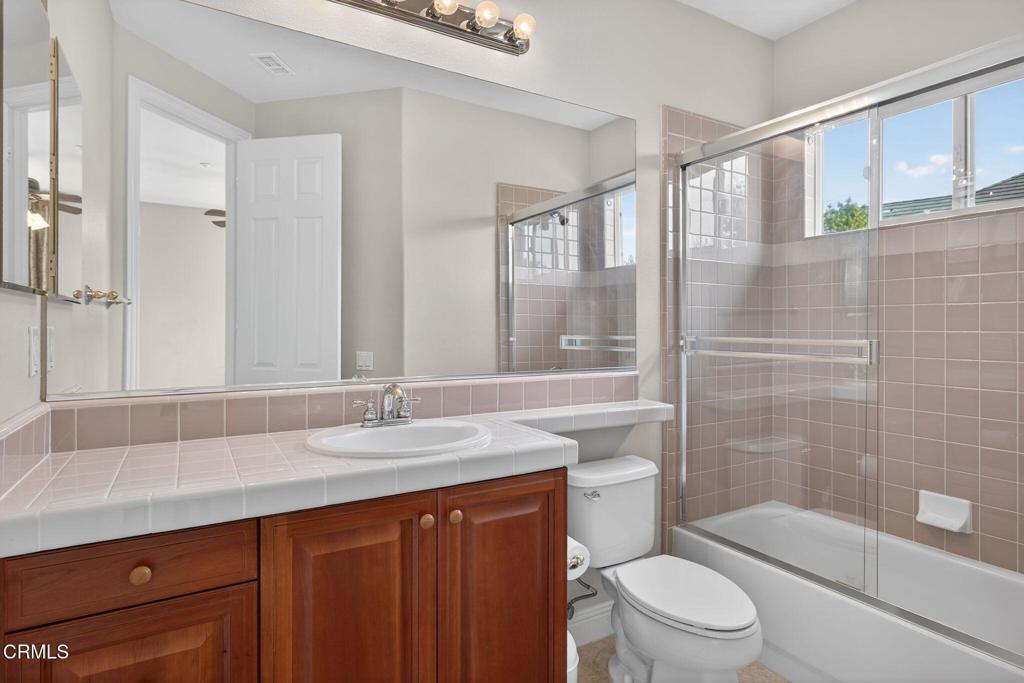 Camarillo, California, 93012, United States, 5 Bedrooms Bedrooms, ,6 BathroomsBathrooms,Residential,Active,2006970