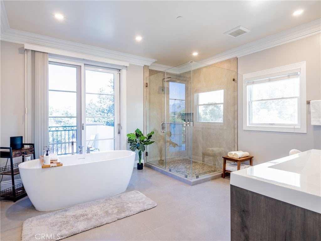 Arcadia, California, 91006, United States, 6 Bedrooms Bedrooms, ,7 BathroomsBathrooms,Residential,Active,1936439
