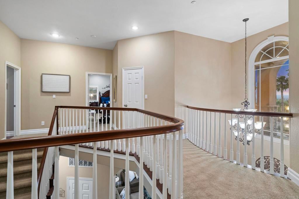 Escondido, California, 92025, United States, 5 Bedrooms Bedrooms, ,4 BathroomsBathrooms,Residential,Active,1969680