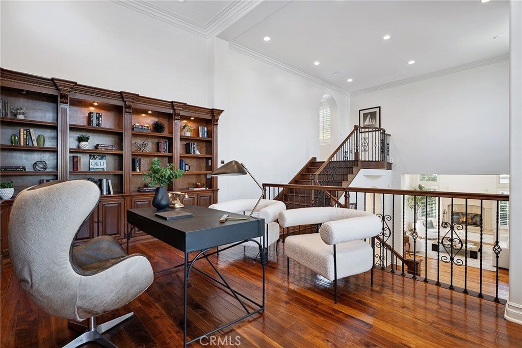 Calabasas, California, 91302, United States, 5 Bedrooms Bedrooms, ,6 BathroomsBathrooms,Residential,Active,1929471