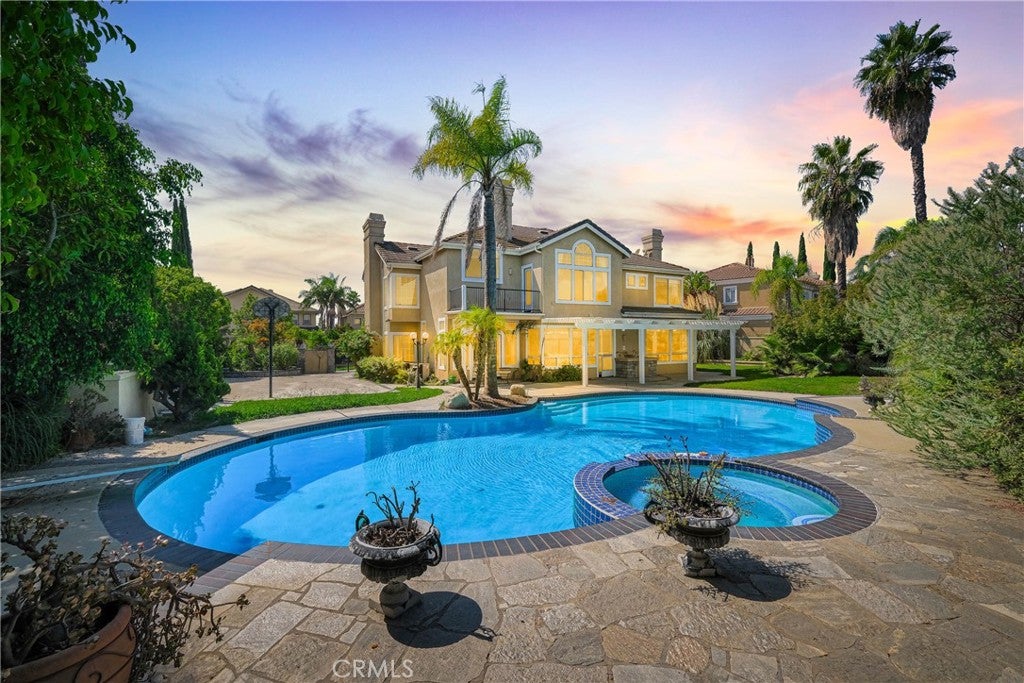 Walnut, California, 91789, United States, 5 Bedrooms Bedrooms, ,5 BathroomsBathrooms,Residential,Active,1952624