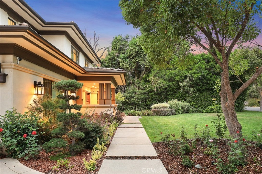 Arcadia, California, 91007, United States, 5 Bedrooms Bedrooms, ,6 BathroomsBathrooms,Residential,Active,1952997