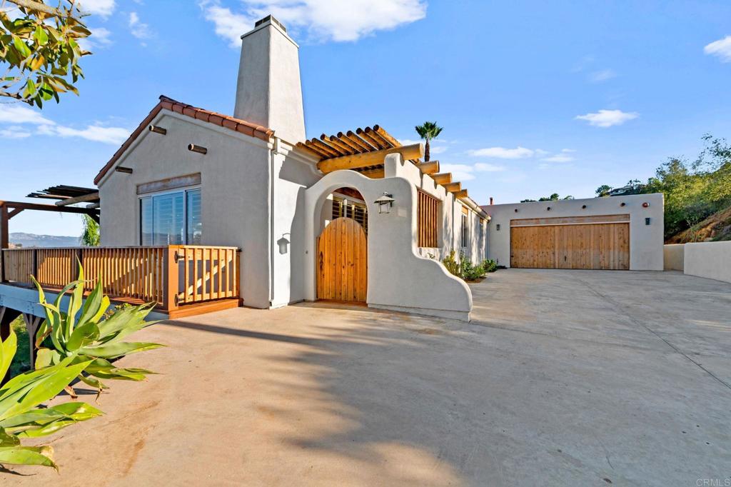 Escondido, California, 92026, United States, 3 Bedrooms Bedrooms, ,2 BathroomsBathrooms,Residential,Active,1972147