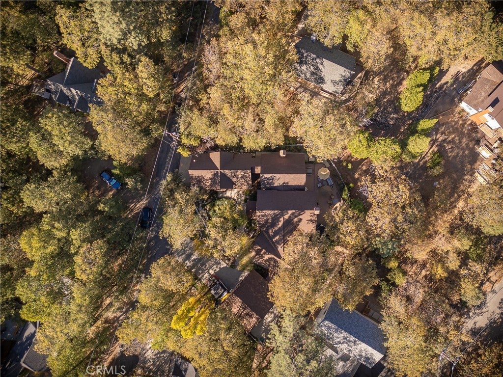 Lake Arrowhead, California, 92352, United States, 4 Bedrooms Bedrooms, ,4 BathroomsBathrooms,Residential,Active,1824526
