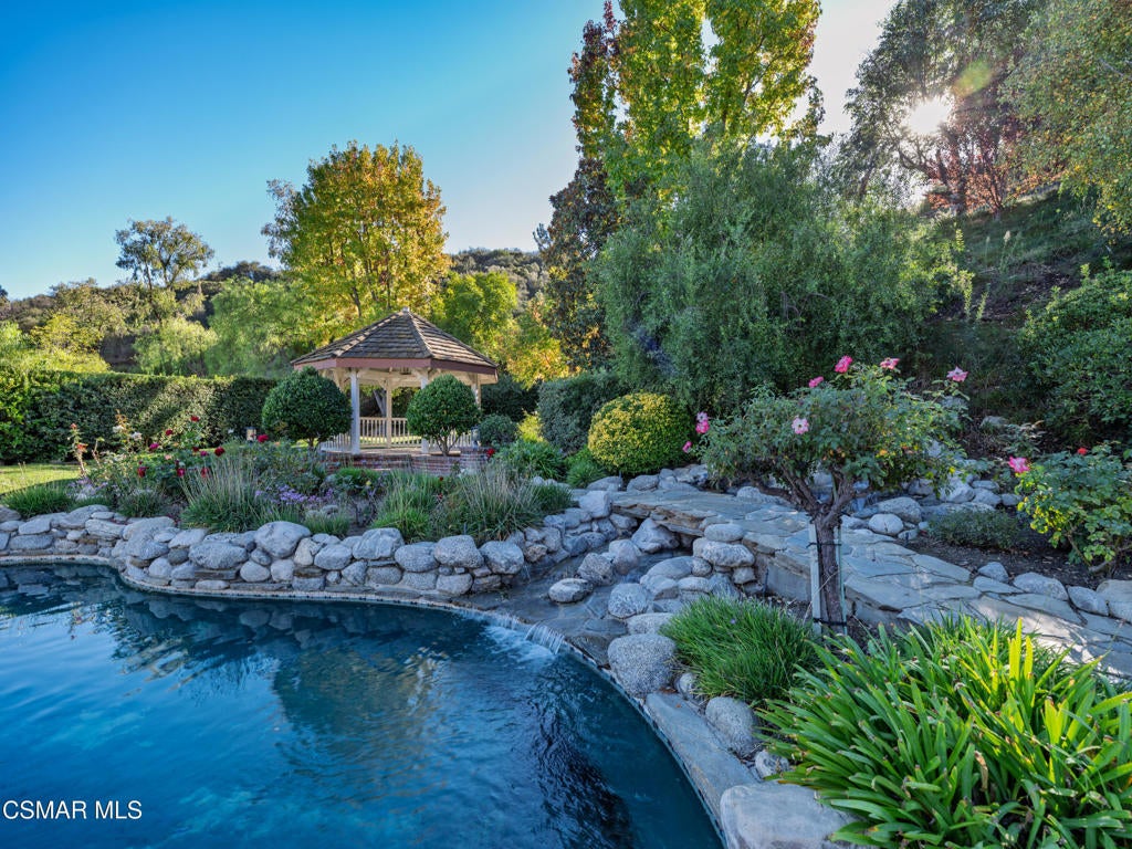 Agoura Hills, California, 91301, United States, 5 Bedrooms Bedrooms, ,5 BathroomsBathrooms,Residential,Active,1990655