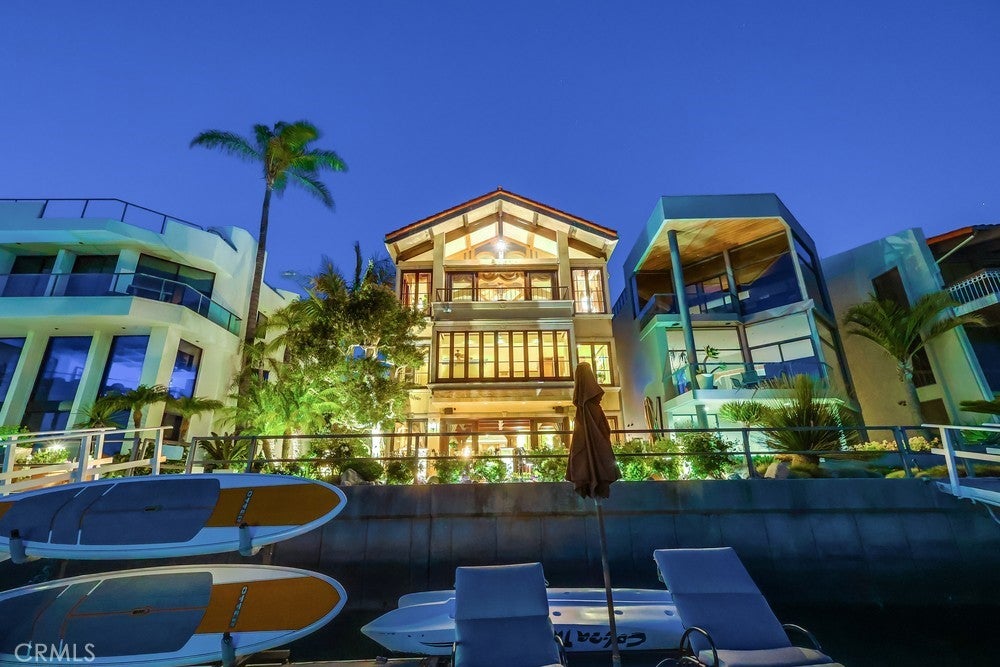 Long Beach, California, 90803, United States, 4 Bedrooms Bedrooms, ,4 BathroomsBathrooms,Residential,Active,1903219