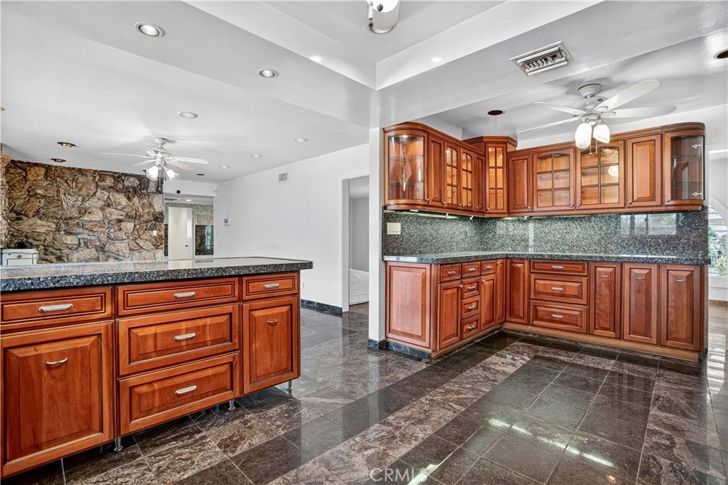 Granada Hills, California, 91344, United States, 5 Bedrooms Bedrooms, ,4 BathroomsBathrooms,Residential,Active,1929698