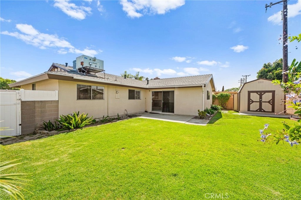 Garden Grove, California, 92845, United States, 4 Bedrooms Bedrooms, ,2 BathroomsBathrooms,Residential,Active,1915046