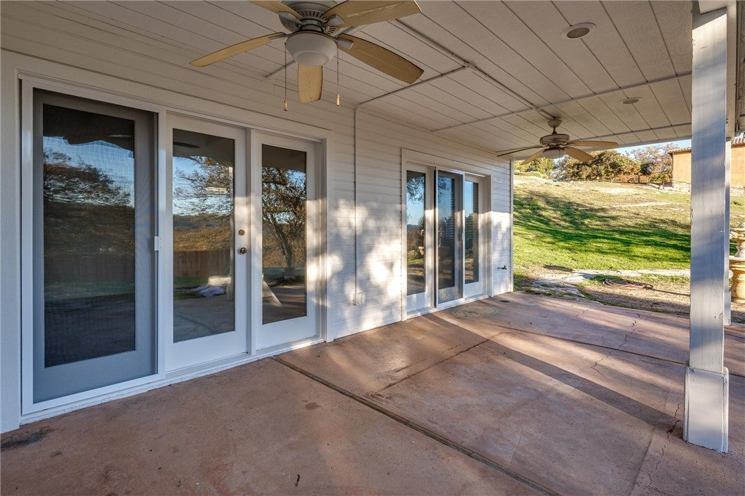 Paso Robles, California, 93446, United States, 4 Bedrooms Bedrooms, ,3 BathroomsBathrooms,Residential,Active,2006900