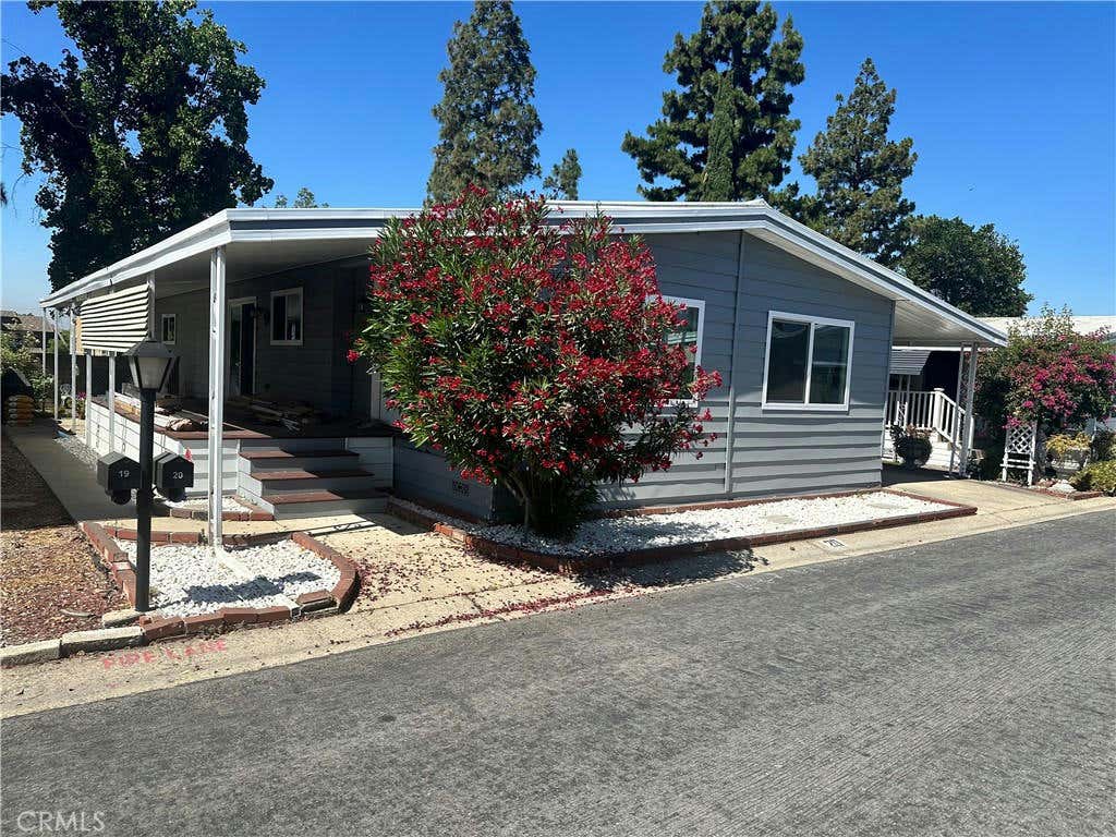 3945 BRADFORD ST SPC 20, LA VERNE, CA 91750, photo 1 of 22