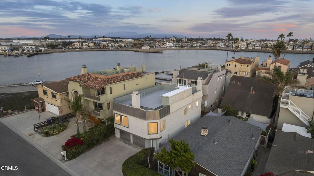 Oxnard, California, 93035, United States, ,3 BathroomsBathrooms,Residential,Active,1894775