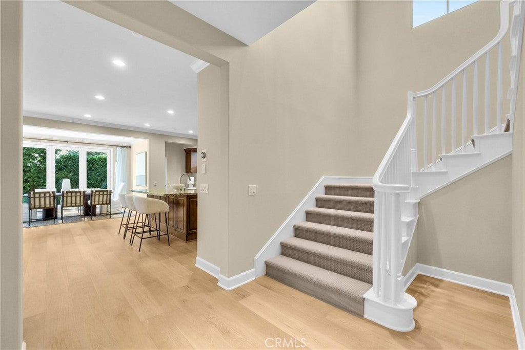 Irvine, California, 92620, United States, 4 Bedrooms Bedrooms, ,4 BathroomsBathrooms,Residential,Active,1986877