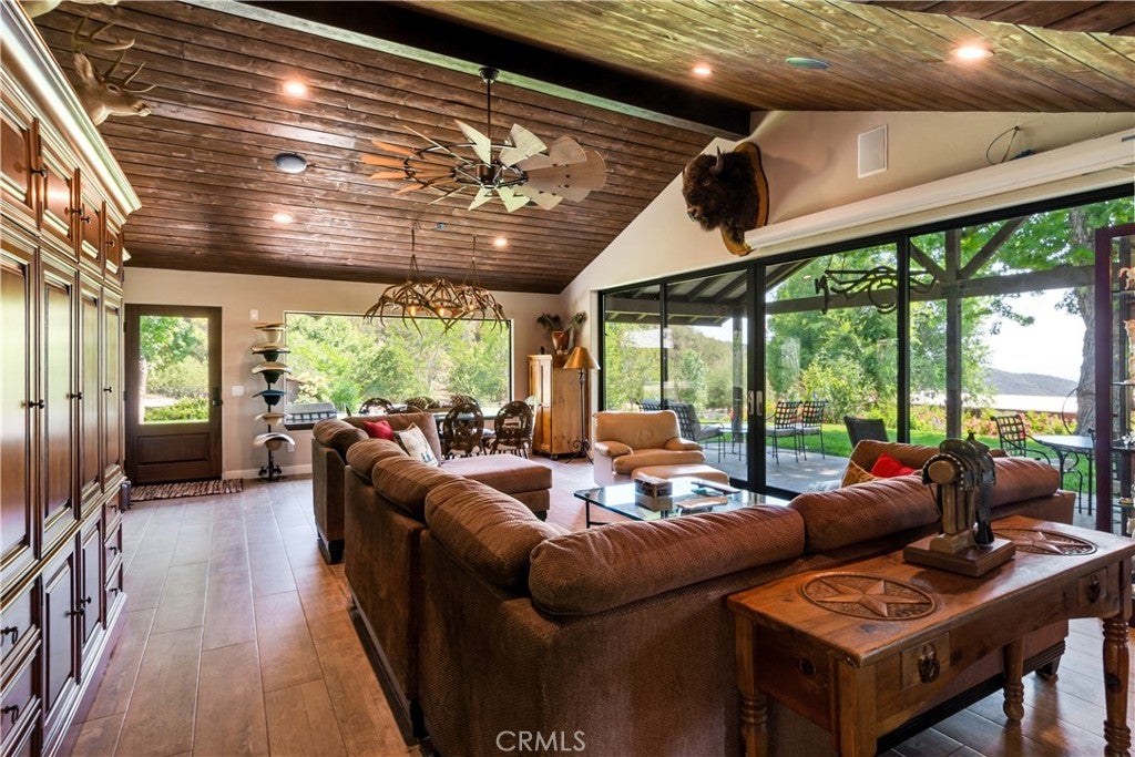 Oak Glen, California, 92399, United States, ,3 BathroomsBathrooms,Residential,Pending,1782592