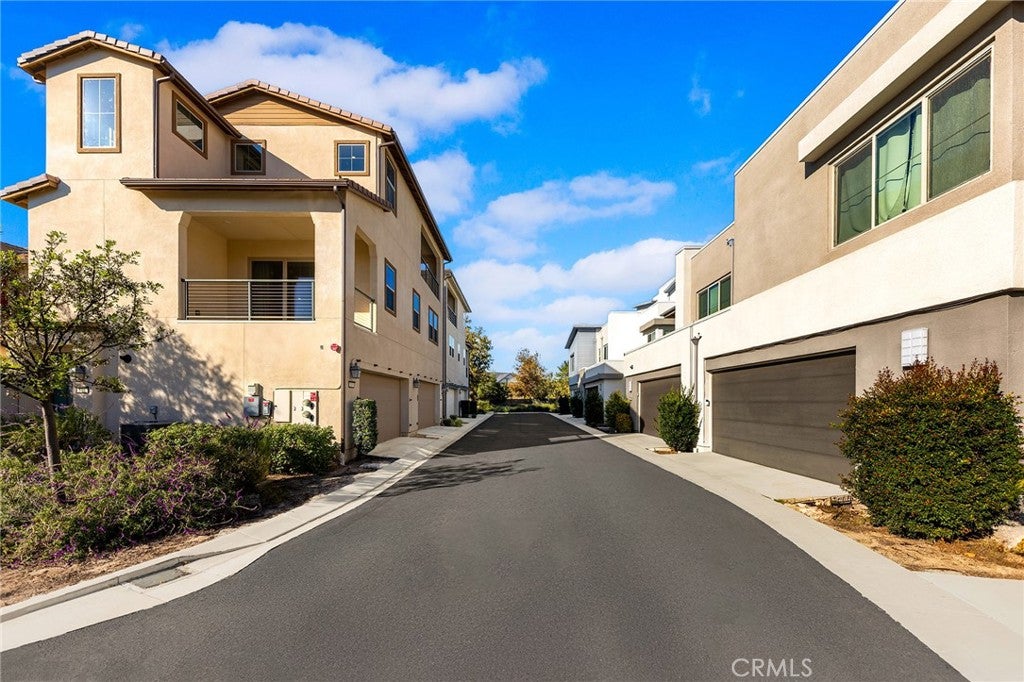 Irvine, California, 92618, United States, 3 Bedrooms Bedrooms, ,3 BathroomsBathrooms,Residential,Active,2006869