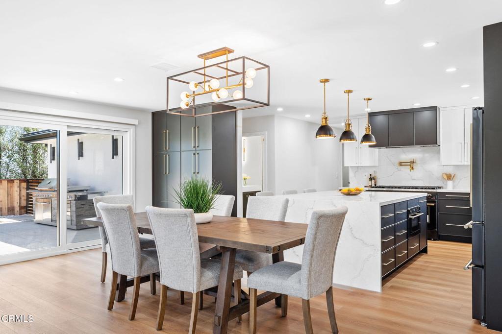 Ventura, California, 93003, United States, 4 Bedrooms Bedrooms, ,3 BathroomsBathrooms,Residential,Active,1936147