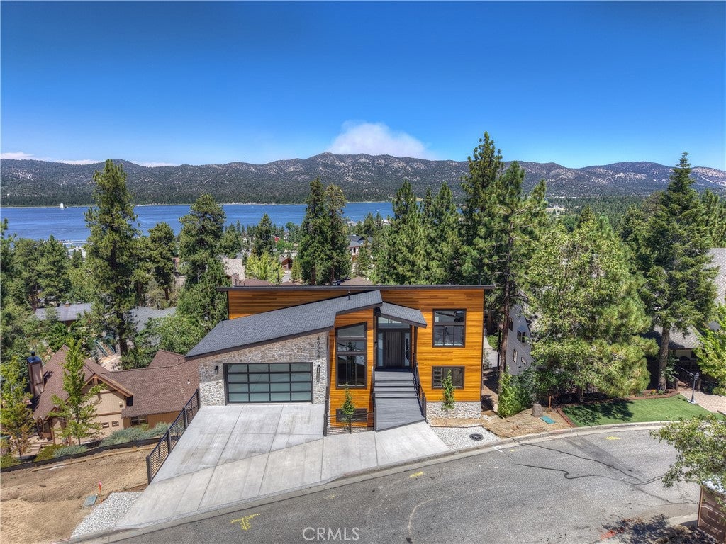Big Bear Lake, California, 92315, United States, 5 Bedrooms Bedrooms, ,6 BathroomsBathrooms,Residential,Active,1914782