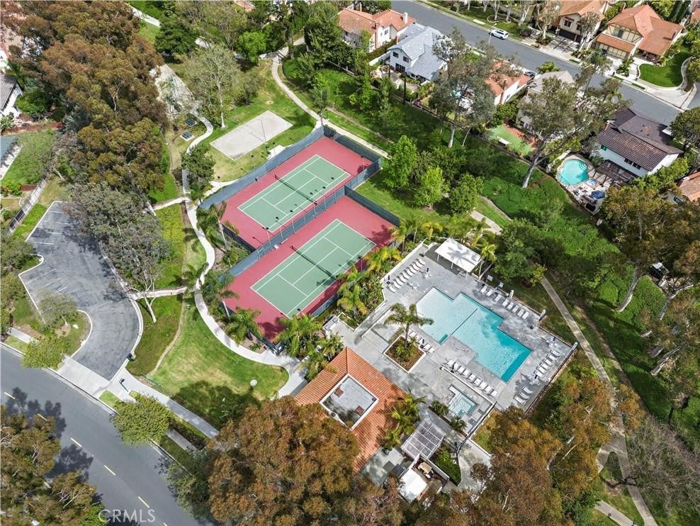 Lake Forest, California, 92630, United States, 4 Bedrooms Bedrooms, ,3 BathroomsBathrooms,Residential,Active,1953694