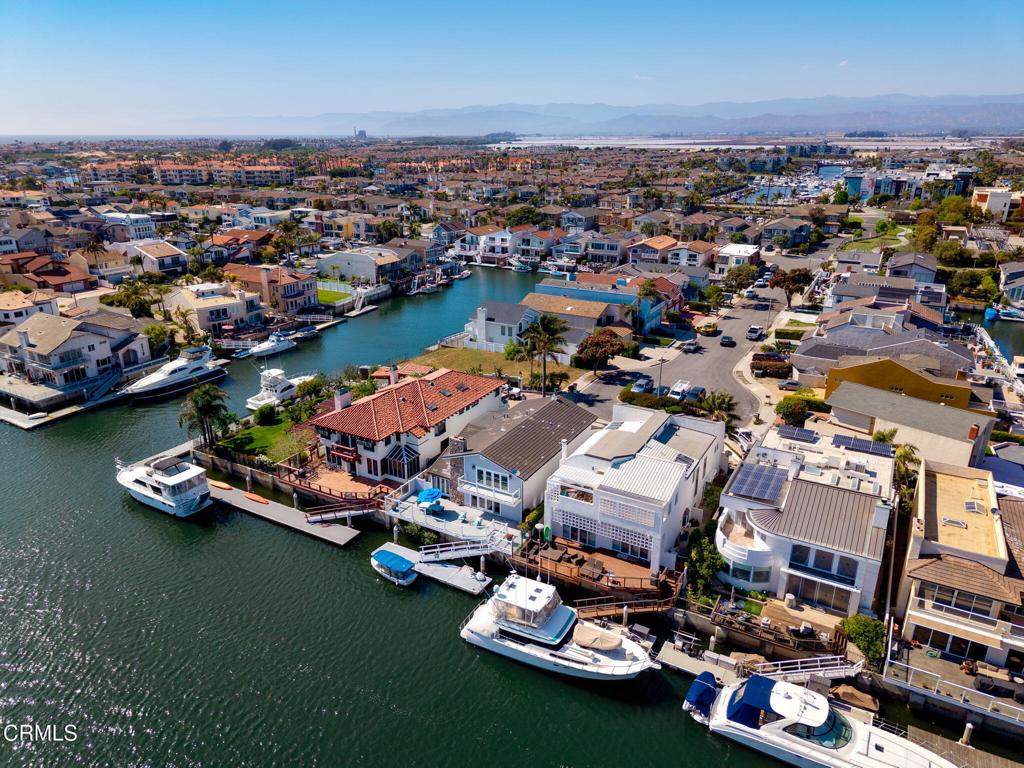 Oxnard, California, 93035, United States, ,4 BathroomsBathrooms,Residential,Active,1841320