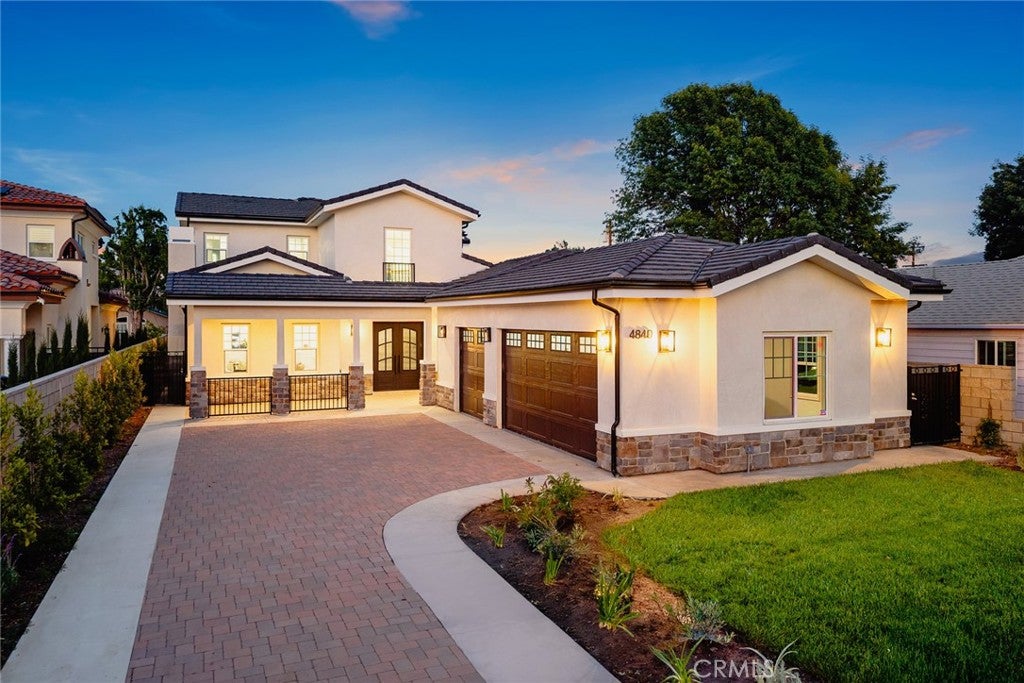 Temple City, California, 91780, United States, 5 Bedrooms Bedrooms, ,6 BathroomsBathrooms,Residential,Active,1889362