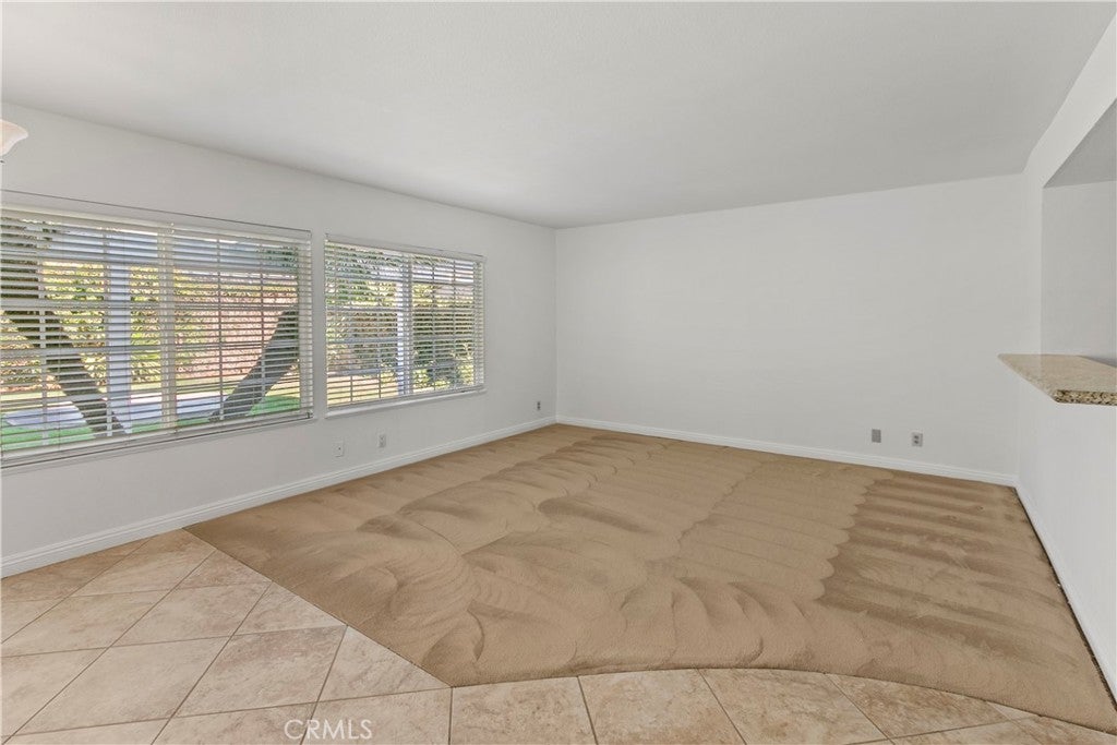 Fountain Valley, California, 92708, United States, 4 Bedrooms Bedrooms, ,3 BathroomsBathrooms,Residential,Active,1922326
