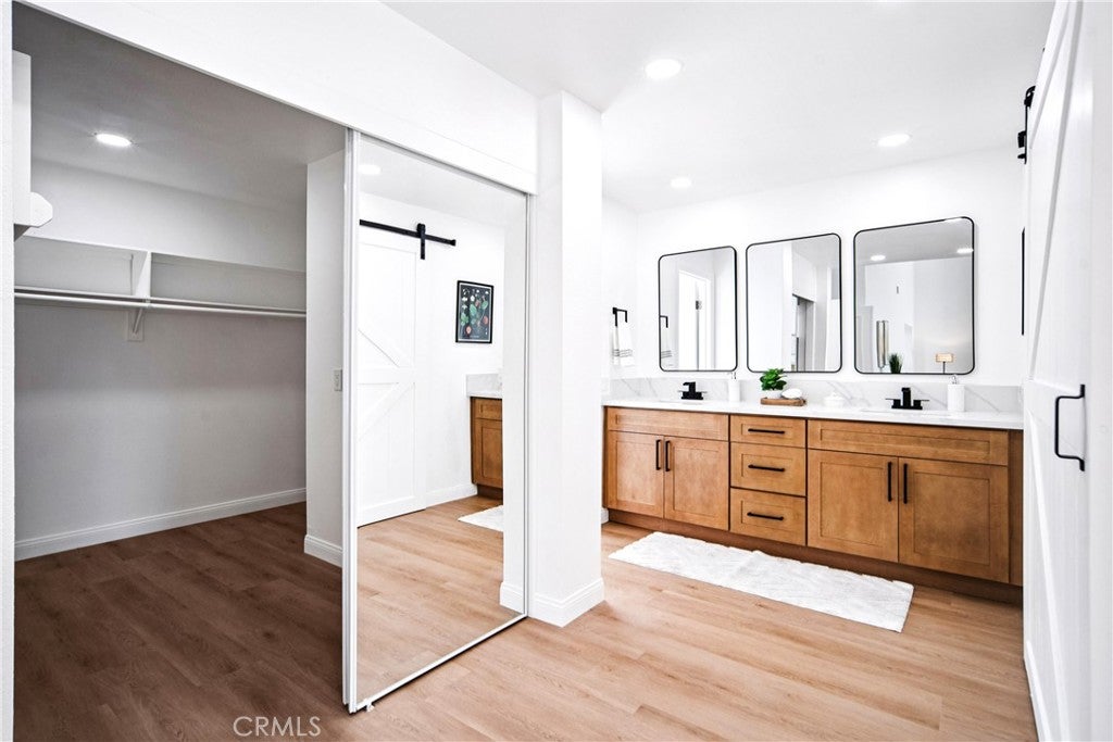 Lake Forest, California, 92630, United States, 5 Bedrooms Bedrooms, ,3 BathroomsBathrooms,Residential,Active,2002616