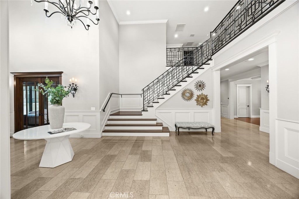 Arcadia, California, 91007, United States, 5 Bedrooms Bedrooms, ,6 BathroomsBathrooms,Residential,Active,1952997