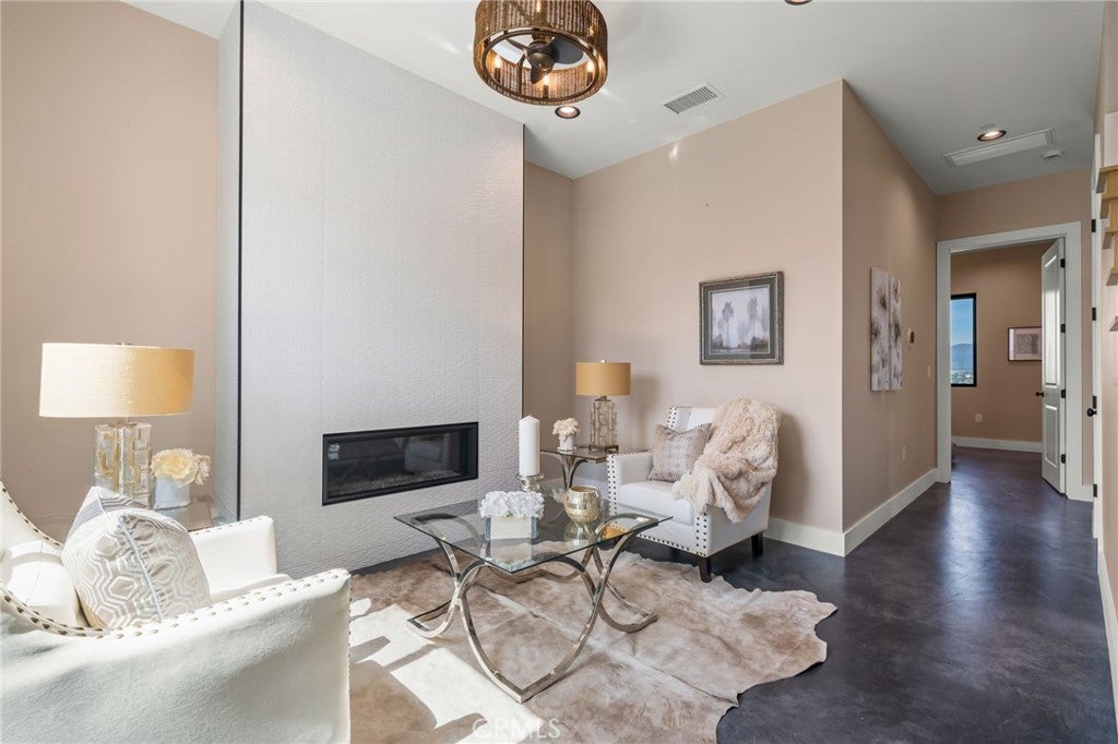 Chino Hills, California, 91709, United States, 5 Bedrooms Bedrooms, ,5 BathroomsBathrooms,Residential,Active,2030088