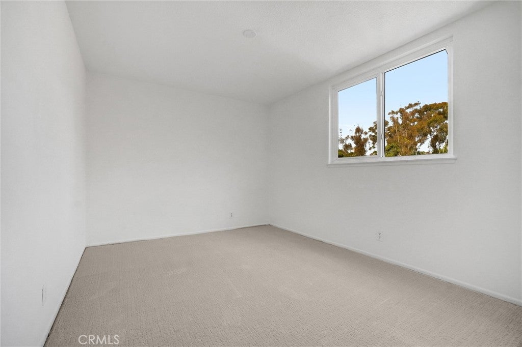 Mission Viejo, California, 92691, United States, 5 Bedrooms Bedrooms, ,3 BathroomsBathrooms,Residential,Active,1986876