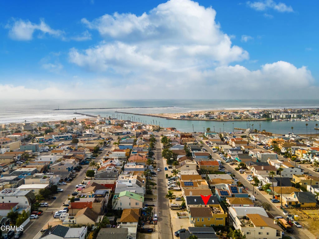 Oxnard, California, 93035, United States, 4 Bedrooms Bedrooms, ,2 BathroomsBathrooms,Residential,Active,2007278