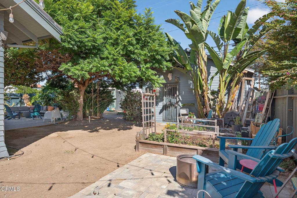 Oxnard, California, 93030, United States, 5 Bedrooms Bedrooms, ,2 BathroomsBathrooms,Residential,Active,1985561