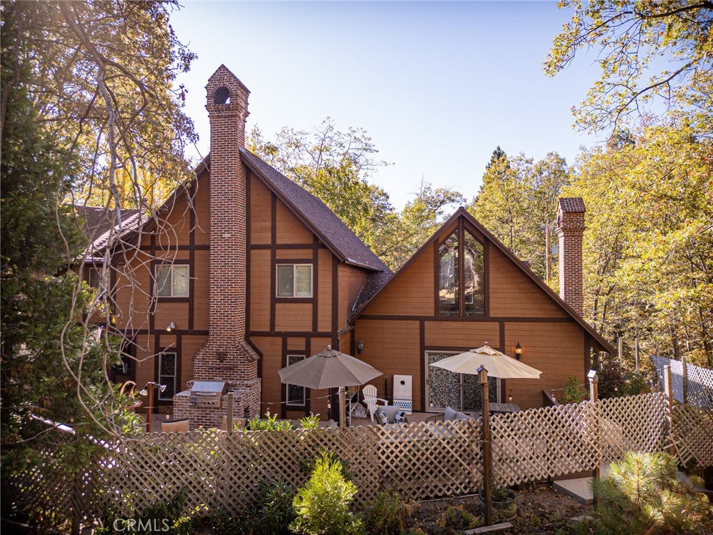 Lake Arrowhead, California, 92352, United States, 4 Bedrooms Bedrooms, ,4 BathroomsBathrooms,Residential,Active,1824526