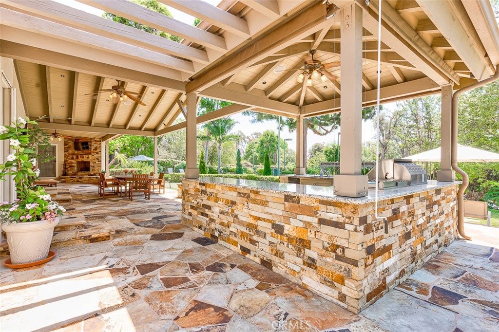 Fullerton, California, 92835, United States, 4 Bedrooms Bedrooms, ,3 BathroomsBathrooms,Residential,Active,1894565