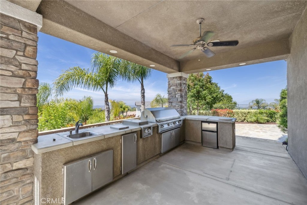 Yucaipa, California, 92399, United States, 4 Bedrooms Bedrooms, ,6 BathroomsBathrooms,Residential,Active,1858722