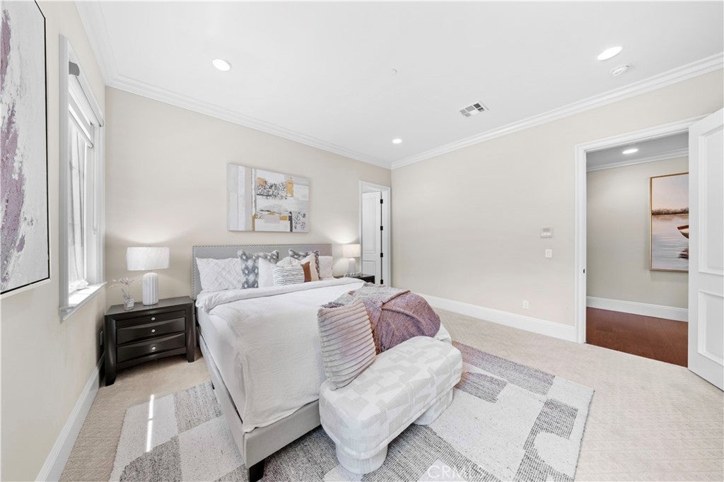 Arcadia, California, 91006, United States, 5 Bedrooms Bedrooms, ,7 BathroomsBathrooms,Residential,Active,1909900