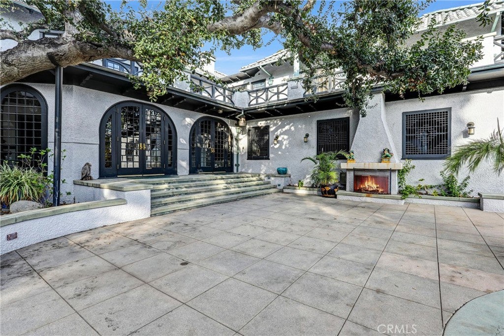 Pasadena, California, 91106, United States, 8 Bedrooms Bedrooms, ,10 BathroomsBathrooms,Residential,Active,1996260