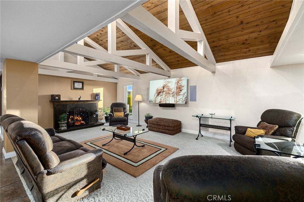 La Verne, California, 91750, United States, 3 Bedrooms Bedrooms, ,3 BathroomsBathrooms,Residential,Active,1963390