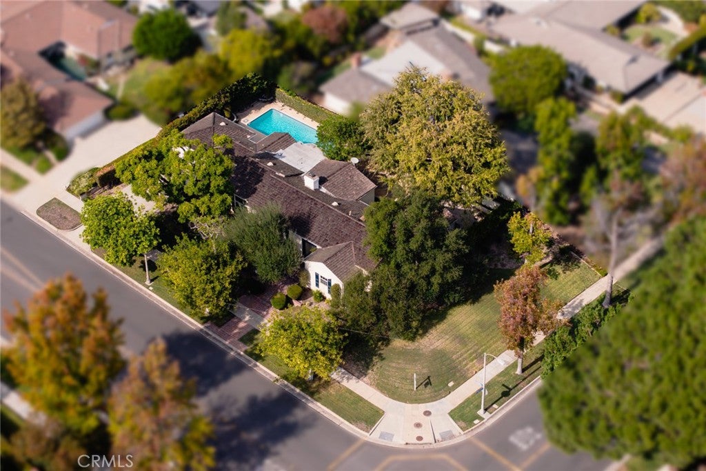 San Marino, California, 91108, United States, 4 Bedrooms Bedrooms, ,3 BathroomsBathrooms,Residential,Active,1993951