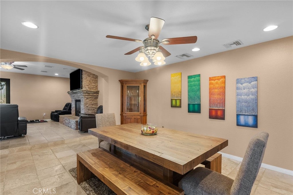 Palmdale, California, 93551, United States, ,4 BathroomsBathrooms,Residential,Active,1852745