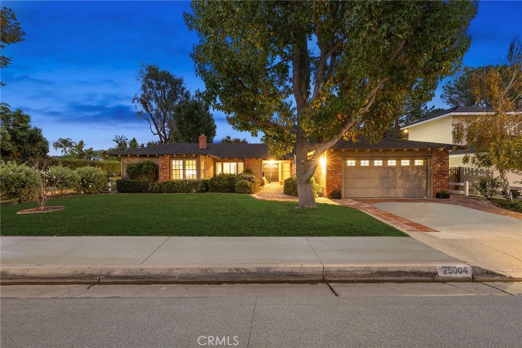 Laguna Niguel, California, 92677, United States, 4 Bedrooms Bedrooms, ,2 BathroomsBathrooms,Residential,Active,1992283