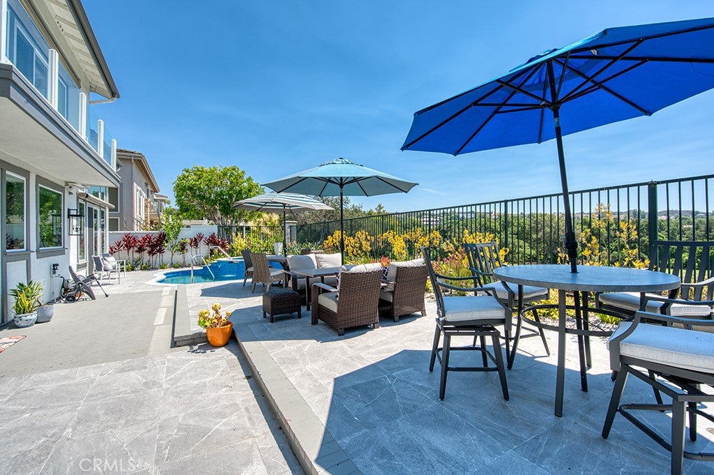 Trabuco Canyon, California, 92679, United States, 4 Bedrooms Bedrooms, ,3 BathroomsBathrooms,Residential,Active,1910158