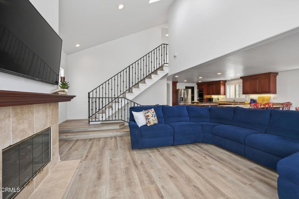 Oxnard, California, 93035, United States, 4 Bedrooms Bedrooms, ,3 BathroomsBathrooms,Residential,Active,2031789