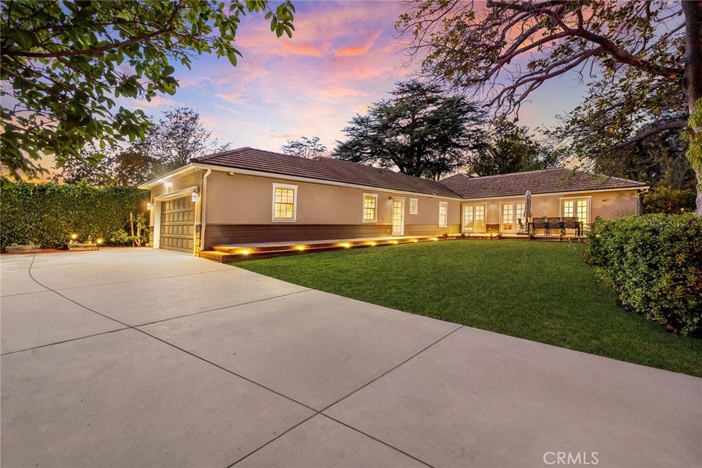 San Marino, California, 91108, United States, 4 Bedrooms Bedrooms, ,5 BathroomsBathrooms,Residential,Active,1999944