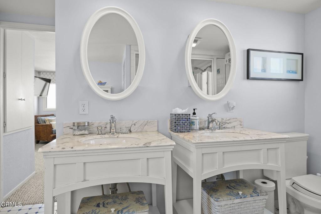 Oxnard, California, 93035, United States, 5 Bedrooms Bedrooms, ,3 BathroomsBathrooms,Residential,Active,1933720