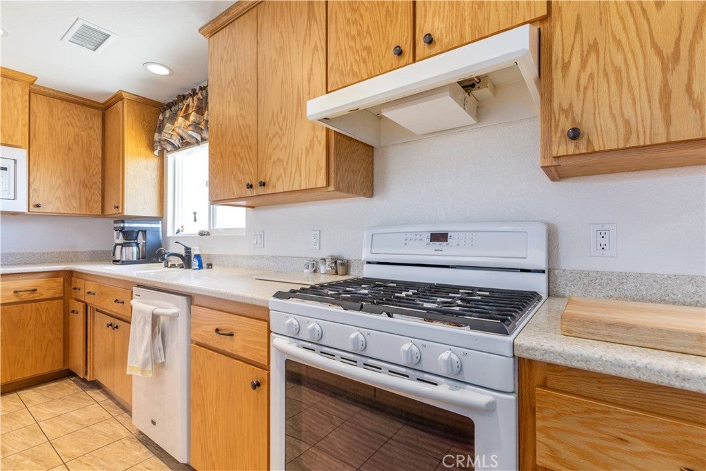 Paso Robles, California, 93446, United States, ,3 BathroomsBathrooms,Residential,Active,1853275