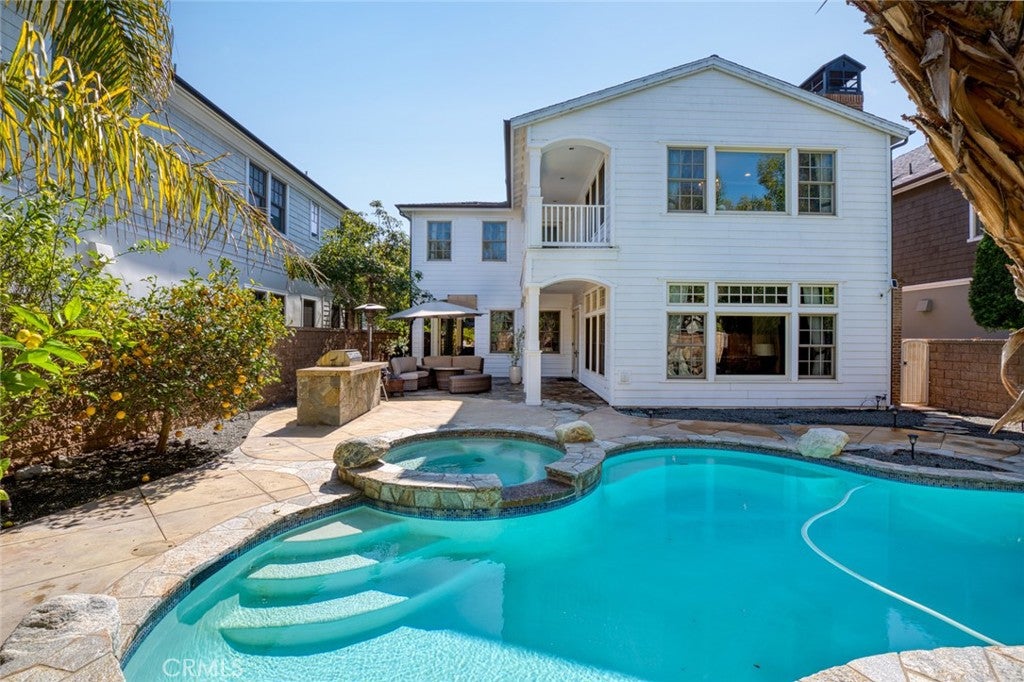 Huntington Beach, California, 92649, United States, 4 Bedrooms Bedrooms, ,4 BathroomsBathrooms,Residential,Active,1780402