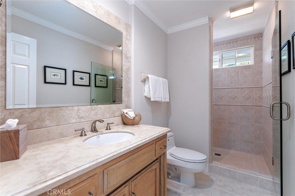 Paso Robles, California, 93446, United States, 4 Bedrooms Bedrooms, ,3 BathroomsBathrooms,Residential,Active,1973344